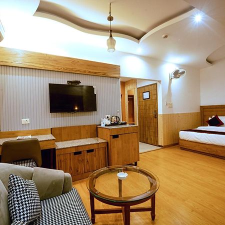 Hotel Grand Legacy Beacon, Dehradun Zewnętrze zdjęcie