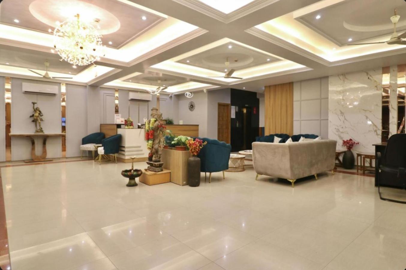 Hotel Grand Legacy Beacon, Dehradun Zewnętrze zdjęcie