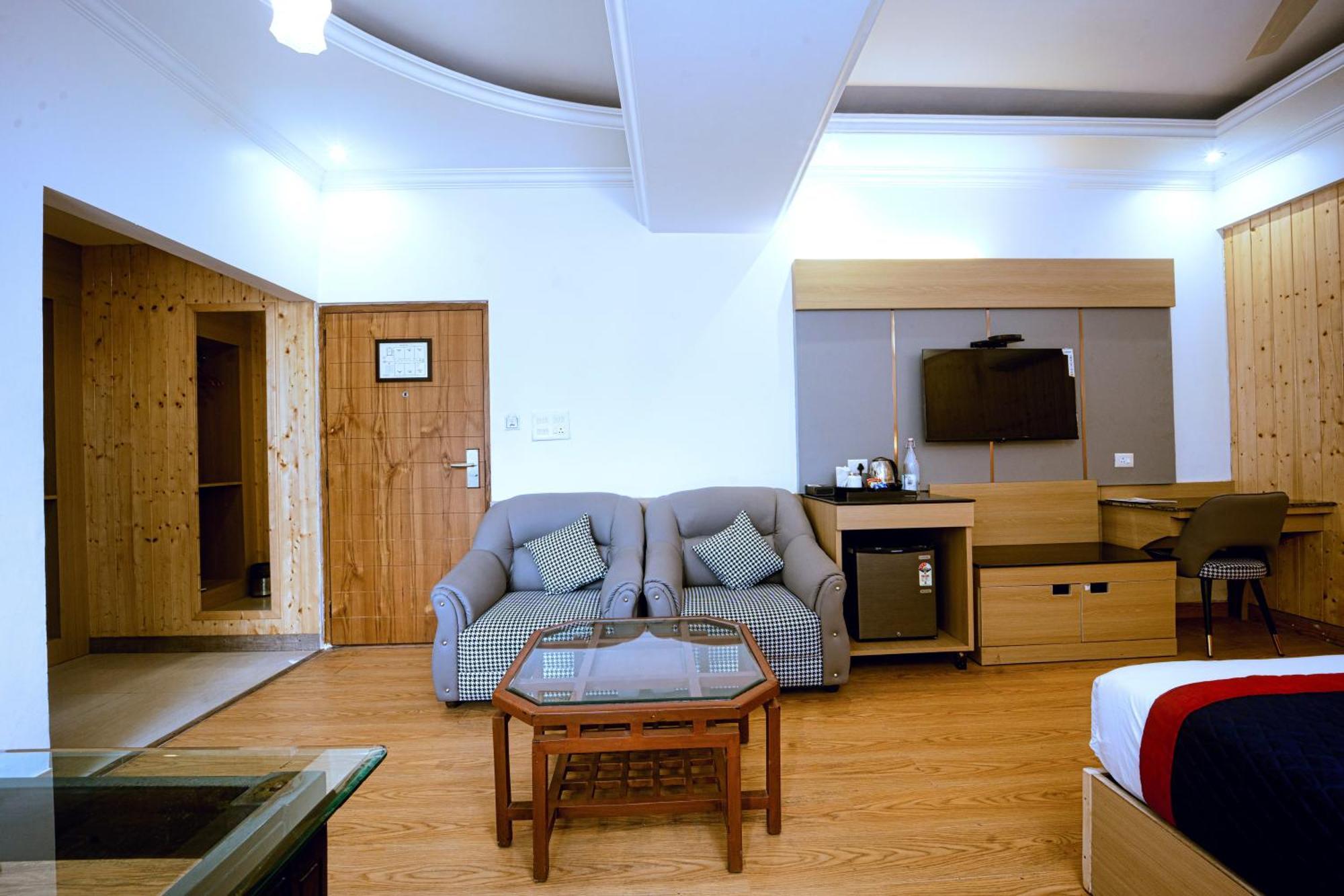 Hotel Grand Legacy Beacon, Dehradun Zewnętrze zdjęcie