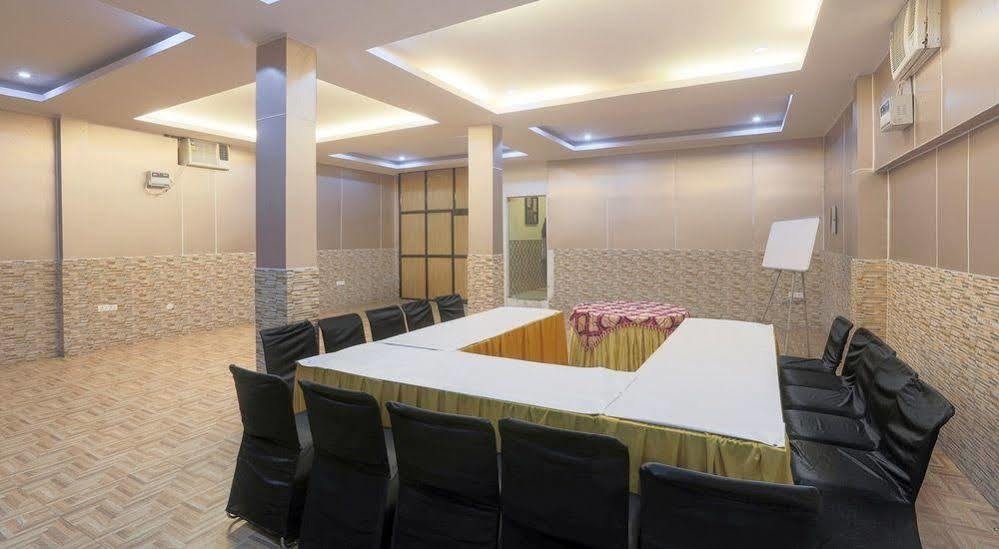 Hotel Grand Legacy Beacon, Dehradun Zewnętrze zdjęcie